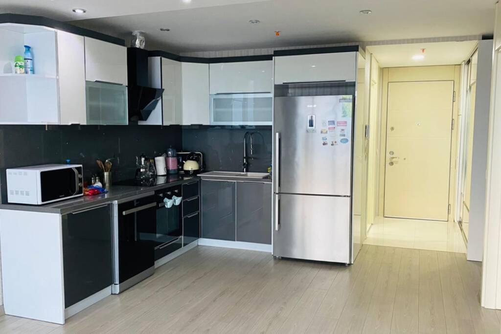 Luxury 2 Room Suite Apartment With Seaview In Center อิสตันบูล ภายนอก รูปภาพ
